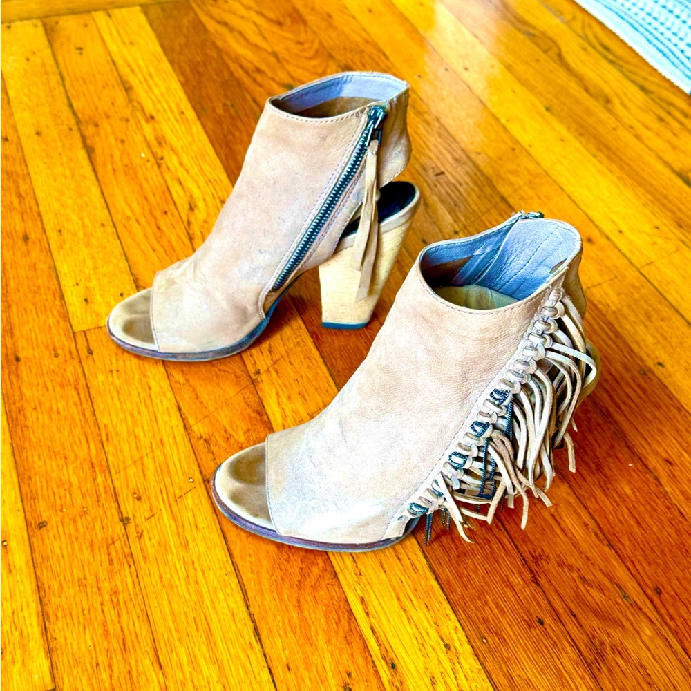 Dolce Vita Tan Fringe Ankle Booties
